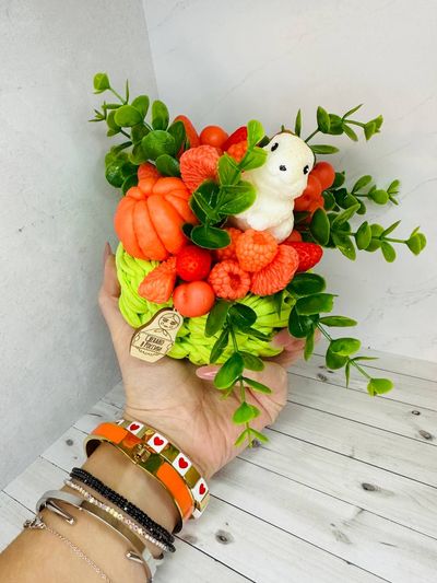Корзинка Зайка С Ягодами 